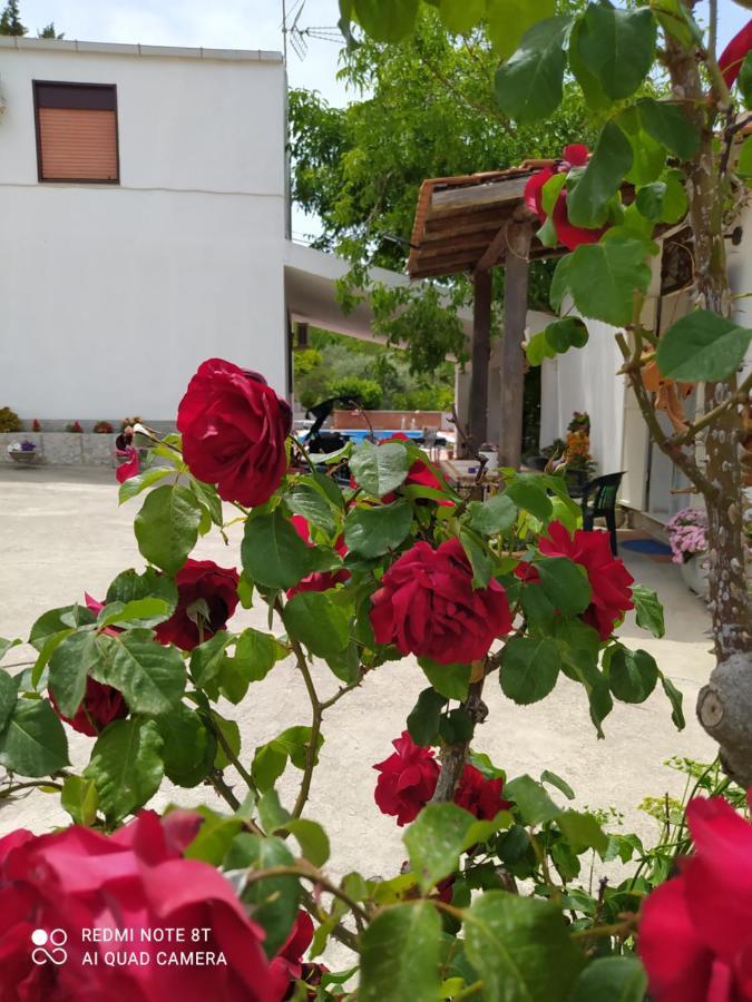 B&B Troisi Racalmuto ภายนอก รูปภาพ
