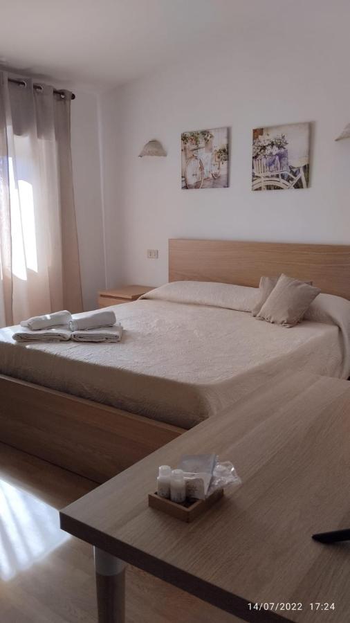 B&B Troisi Racalmuto ภายนอก รูปภาพ