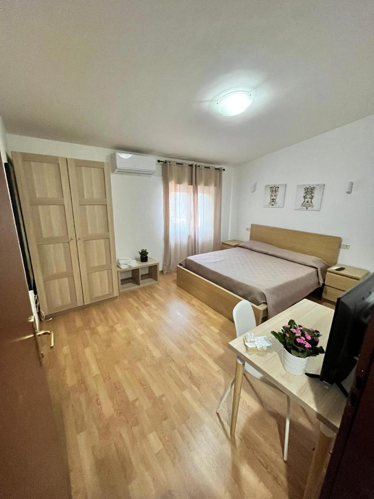 B&B Troisi Racalmuto ภายนอก รูปภาพ